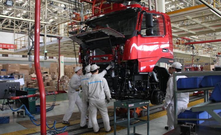 貨車生產(chǎn)組裝流水線
