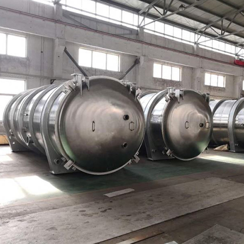 120m2大型生產(chǎn)型凍干機（1200kg/批）